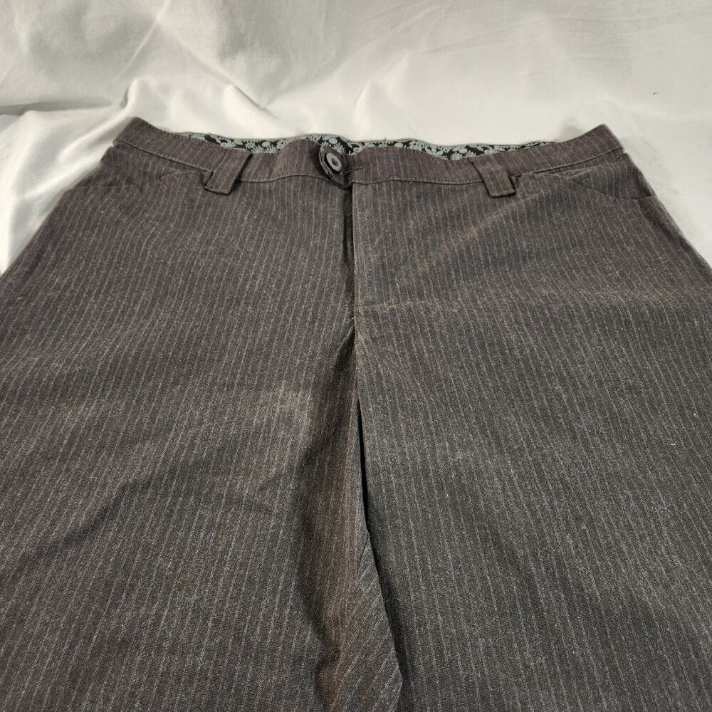 Lee Women's Comfort Waistband Pants Black with Striped 16P Sz Petite 16 Pockets - Picture 2 of 11